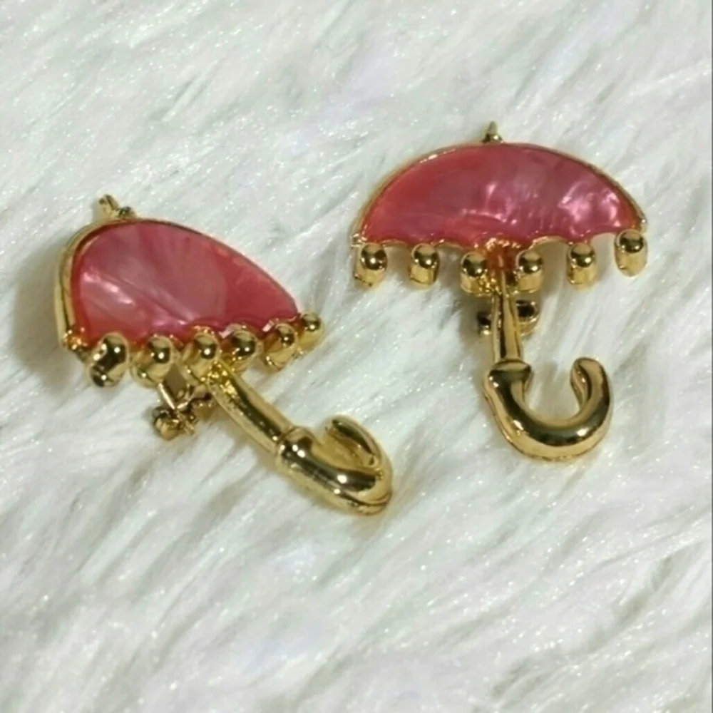 N/A ☄️umbrella collar